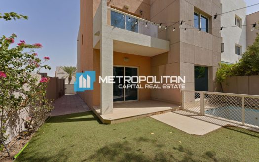 Villa on Al Reef, Abu-Dhabi, 5 bedrooms, 273.4 m2  | Foto 1