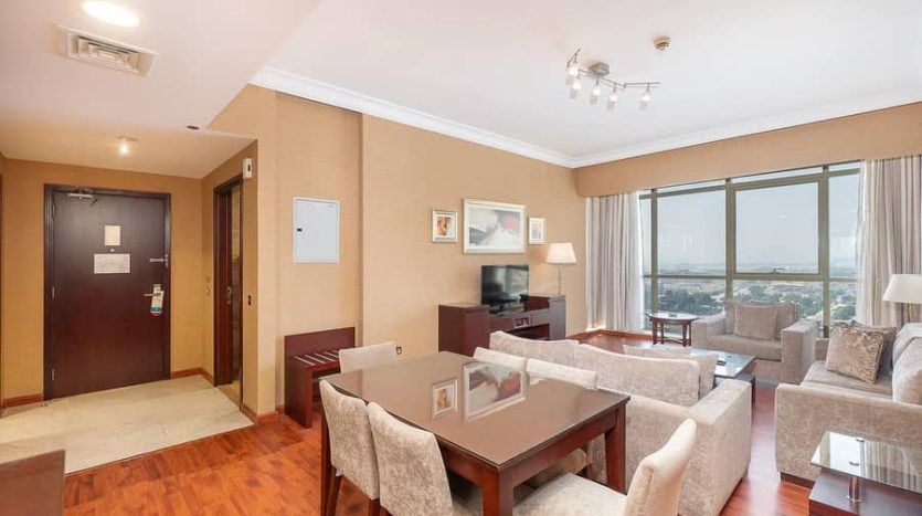 Apartment on Barsha Heights (Tecom), Dubai, 2 bedrooms, 111 m2 / per year