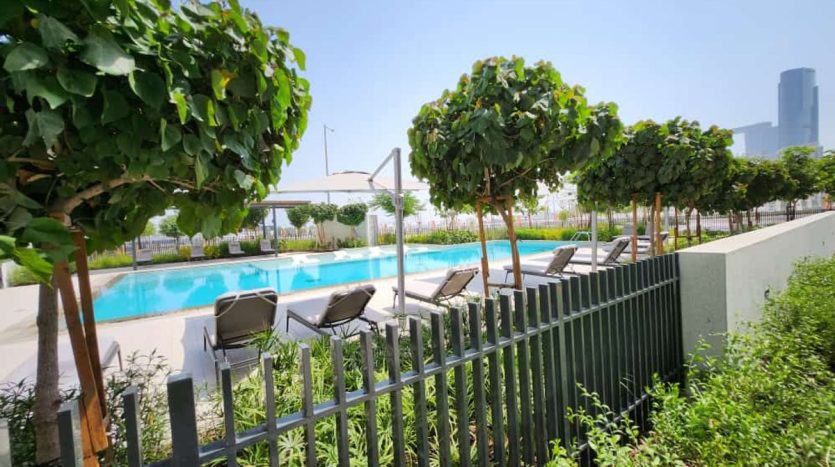 Apartment on Al Reem, Abu-Dhabi, 2 bedrooms, 177 m2 / per year