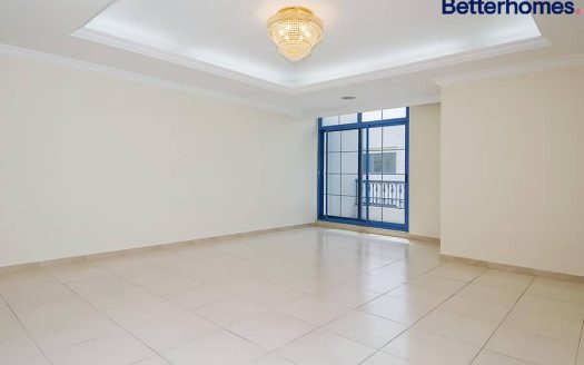 Вилла в Аль-Твар, Дубай, 4 спальни, 446 м2 / в год