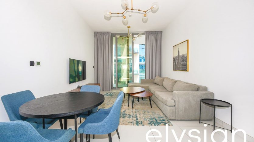 Apartment on Palm Jumeirah, Dubai, 1 bedroom, 92 m2 / per year