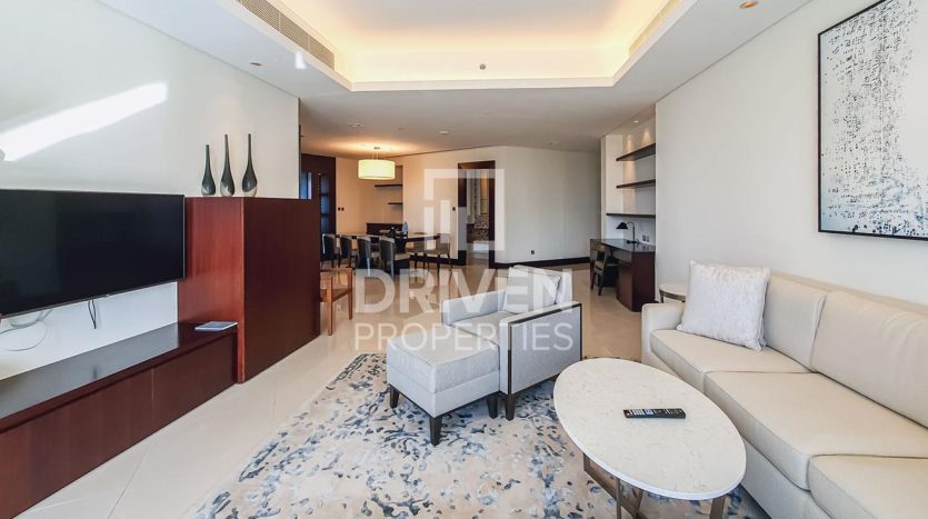 Apartment on Downtown Burj Dubai, 2 bedrooms, 172 m2 / per year
