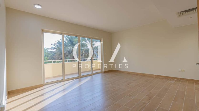 Вилла в Al Raha Gardens, Абу-Даби, 4 спальни, 279 м2 / в год