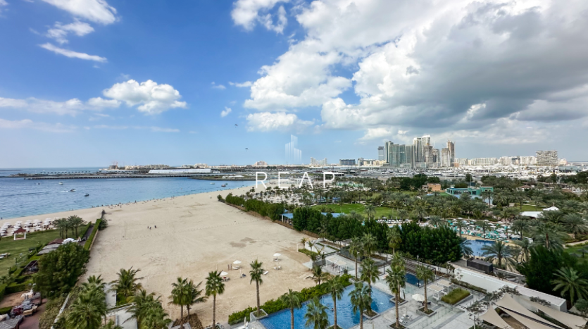 Apartment on Jumeirah Beach Residence, Dubai, 3 bedrooms, 241.8 m2  | Foto 1