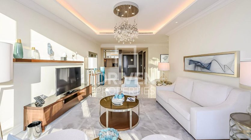 Apartment on Downtown Burj Dubai, 4 bedrooms, 254 m2 / per year