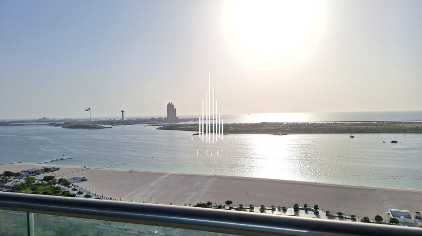 Apartment on Corniche Road, Abu-Dhabi, 3 bedrooms, 227.6 m2 / per year