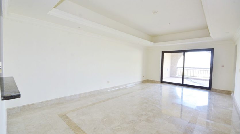 Apartment on Palm Jumeirah, Dubai, 1 bedroom, 121 m2 / per year