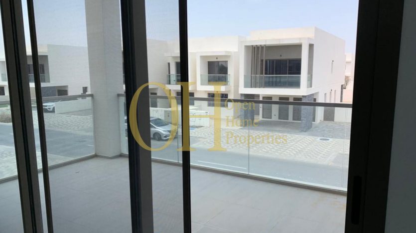 Villa on Yas Island, Abu-Dhabi, 4 bedrooms, 354.6 m2 / per year