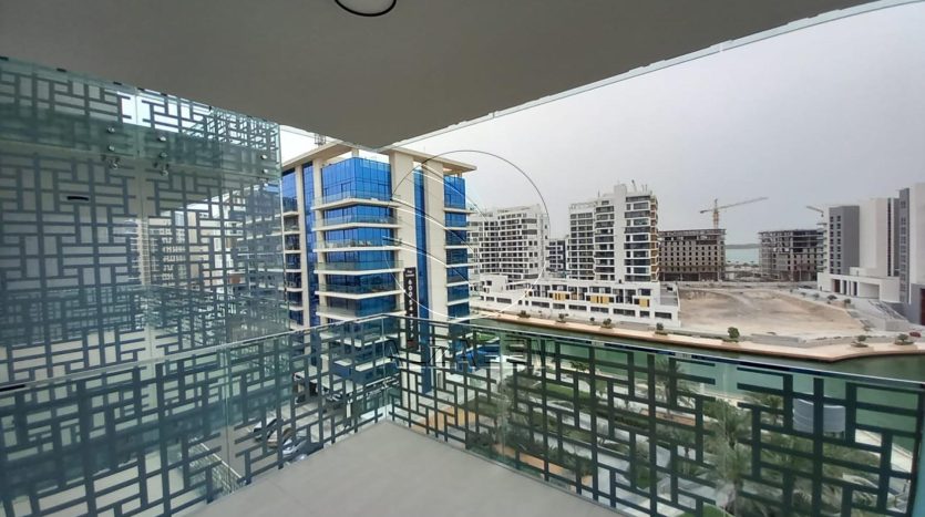 Квартира в Al Raha Beach, Абу-Даби, 3 спальни, 157 м2 / в год