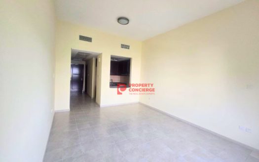 Apartment on Discovery Gardens, Dubai, 56 m2 / per month
