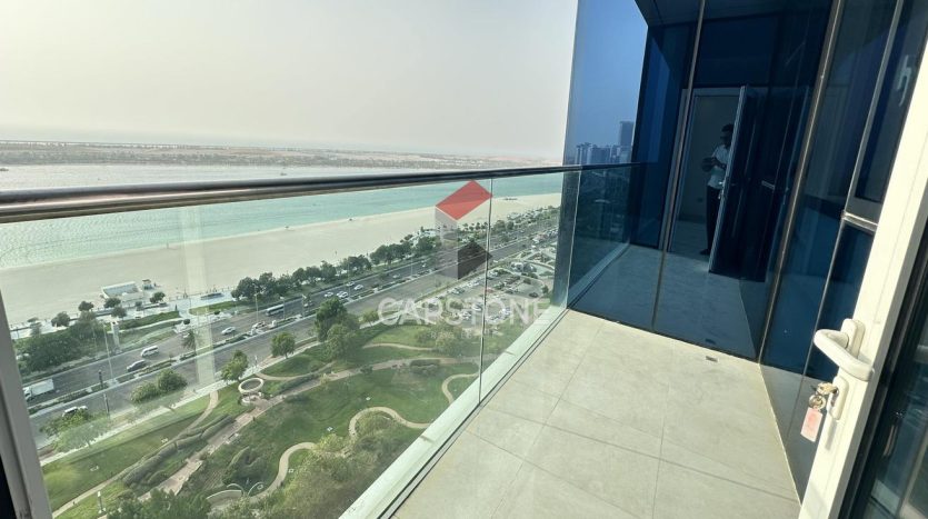 Квартира в Corniche Road, Абу-Даби, 3 спальни, 237 м2 / в год