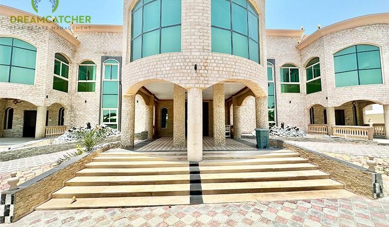 Вилла в Seih Al Uraibi, Рас-эль-Хайме, 10 спален, 2694.2 м2 / в год
