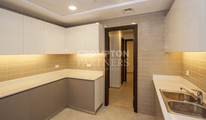 Apartment on Al Bateen, Abu-Dhabi, 2 bedrooms, 1259 m2 / per year