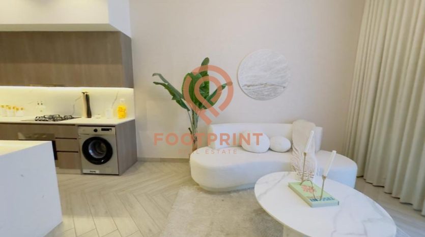 Apartment on Dubai Studio City, Dubai, 1 bedroom, 70.6 m2  | Foto 2