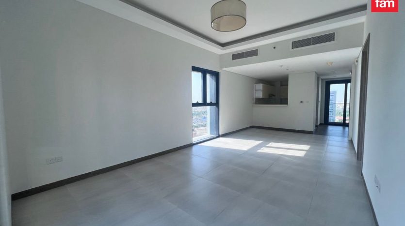Apartment on Business Bay, Dubai, 1 bedroom, 97.9 m2 / per year