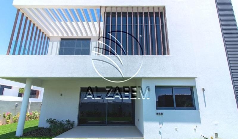 Villa on Yas Island, Abu-Dhabi, 5 bedrooms, 691 m2 / per year