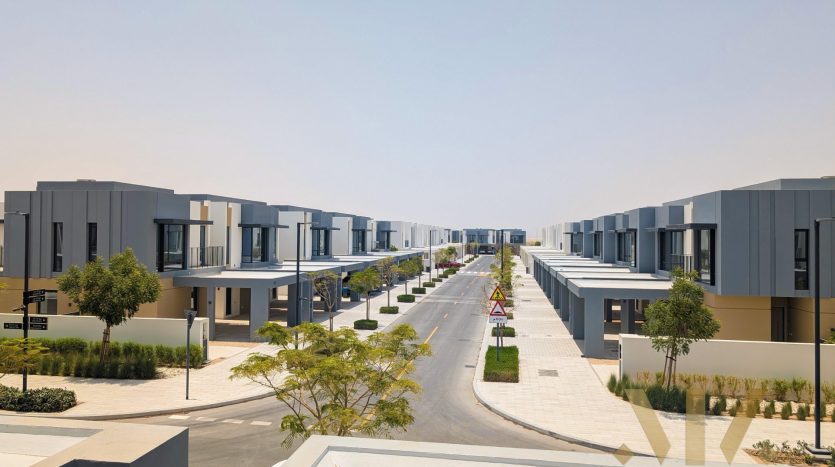 Таунхаус в The Valley, Дубай, 4 спальни, 260.4 м2 / в год