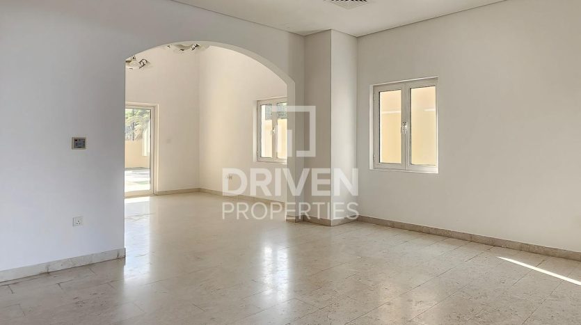 Вилла в The Villa, Дубай, 5 спален, 362 м2 / в год