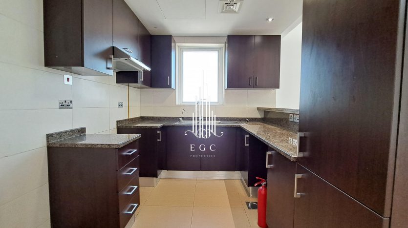 Квартира в Халифа-Сити, Абу-Даби, 2 спальни, 171.4 м2 / в год
