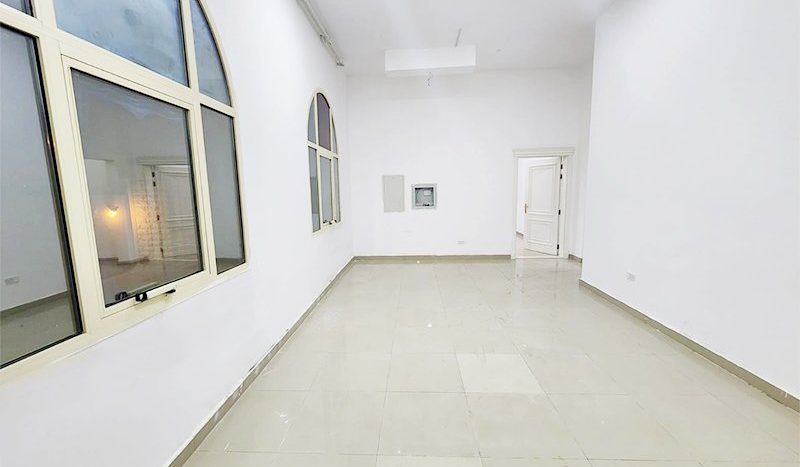 Вилла в Shakhbout City, Абу-Даби, 3 спальни, 37.2 м2 / в год