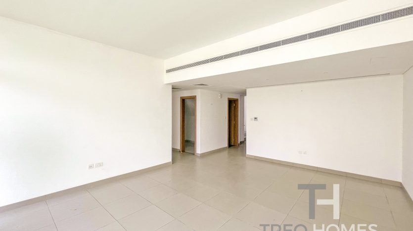 Townhouse on Moudon, Dubai, 3 bedrooms, 264 m2 / per year