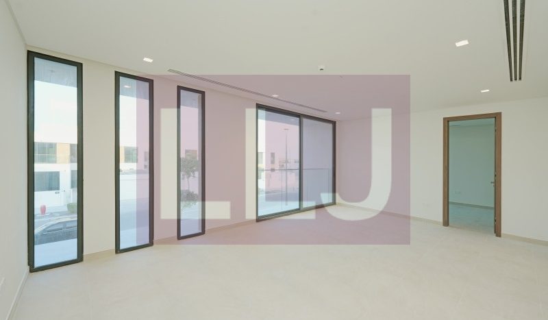 Villa on Saadiyat Island, Abu-Dhabi, 5 bedrooms, 685.6 m2 / per year