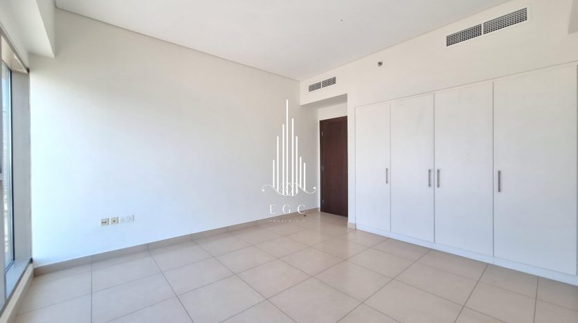 Apartment on Al Reem, Abu-Dhabi, 2 bedrooms, 129 m2 / per year