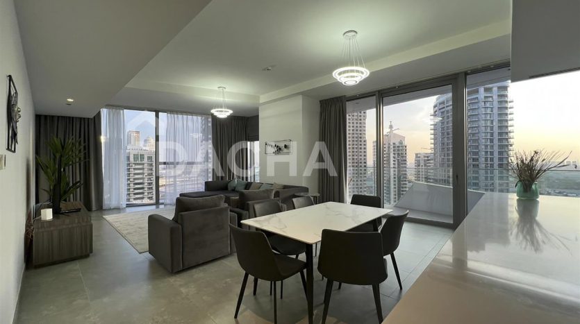 Apartment on Dubai Marina, 2 bedrooms, 163.2 m2 / per year