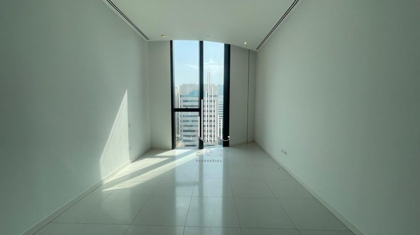 Квартира в Corniche Road, Абу-Даби, 4 спальни, 280.6 м2 / в год