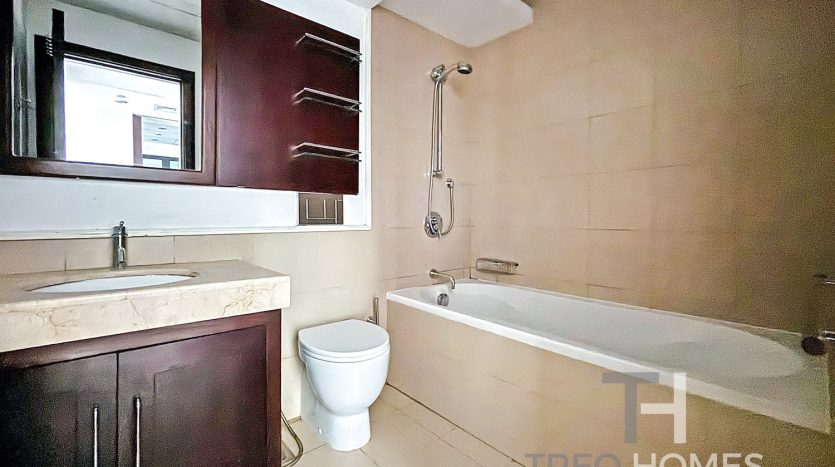 Квартира в Greens, Дубай, 1 спальня, 68 м2 / в год