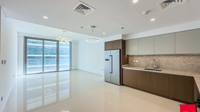 Apartment on Dubai Harbour, Dubai, 2 bedrooms, 103.1 m2 / per year