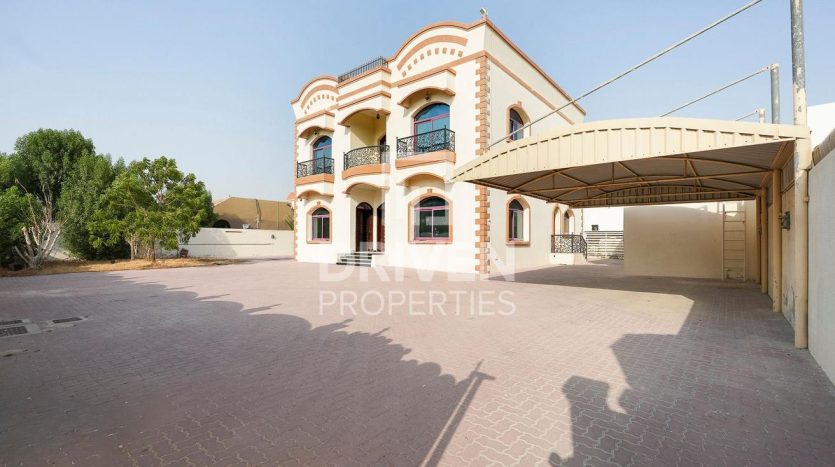 Rent Villa on Al-Twar, Dubai, 5 bedrooms, 4768 sq. ft. | Foto 1