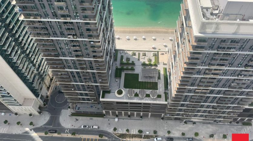 Apartment on Dubai Harbour, Dubai, 2 bedrooms, 101.6 m2 / per year