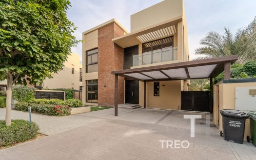 Вилла в DAMAC Hills (Akoya by DAMAC), Дубай, 5 спален, 479 м2 / в год
