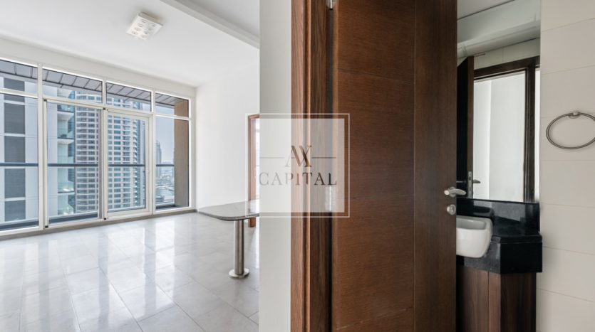 Apartment on Dubai Marina, 1 bedroom, 72.5 m2 / per year