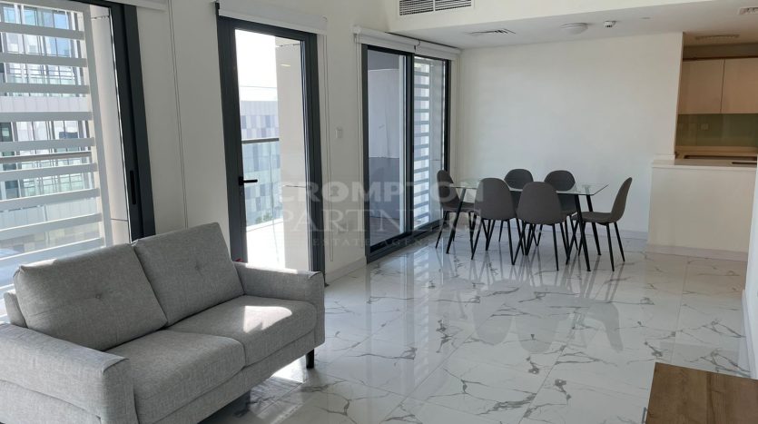Квартира в Al Raha Beach, Абу-Даби, 3 спальни, 165 м2 / в год