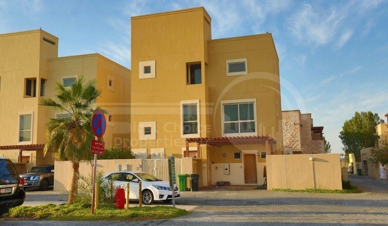 Townhouse on Al Raha Gardens, Abu-Dhabi, 3 bedrooms, 232.5 m2  | Foto 1