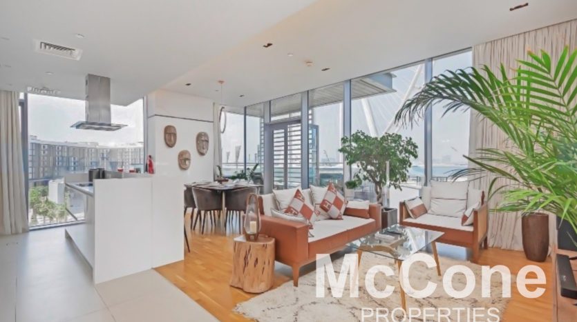 Apartment on Bluewaters, Dubai, 3 bedrooms, 196.21 m2 / per year