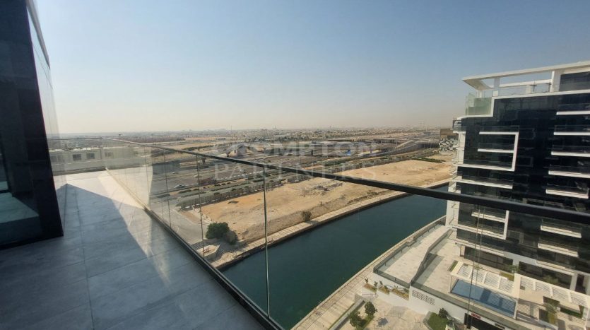 Квартира в Al Raha Beach, Абу-Даби, 2 спальни, 155.6 м2 / в год