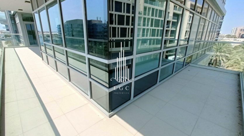 Apartment on Al Bateen, Abu-Dhabi, 3 bedrooms, 227.6 m2 / per year