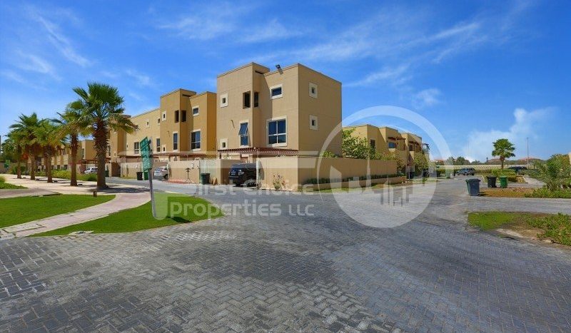 Villa on Al Raha Gardens, Abu-Dhabi, 4 bedrooms, 298.2 m2  | Foto 1