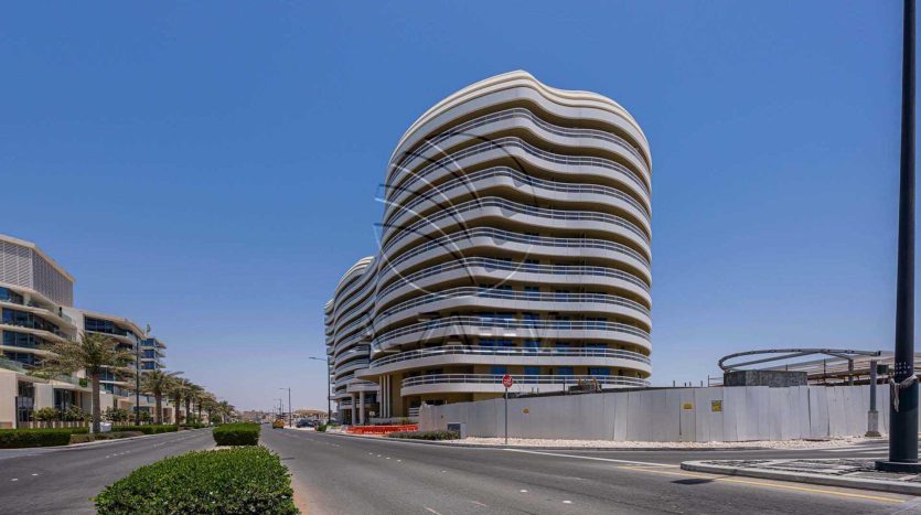 Apartment on Saadiyat Island, Abu-Dhabi, 2 bedrooms, 140 m2 / per year