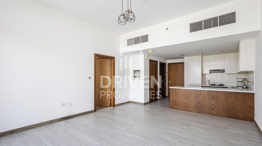 Apartment on Jumeirah Village Circle, Dubai, 1 bedroom, 86 m2 / per year