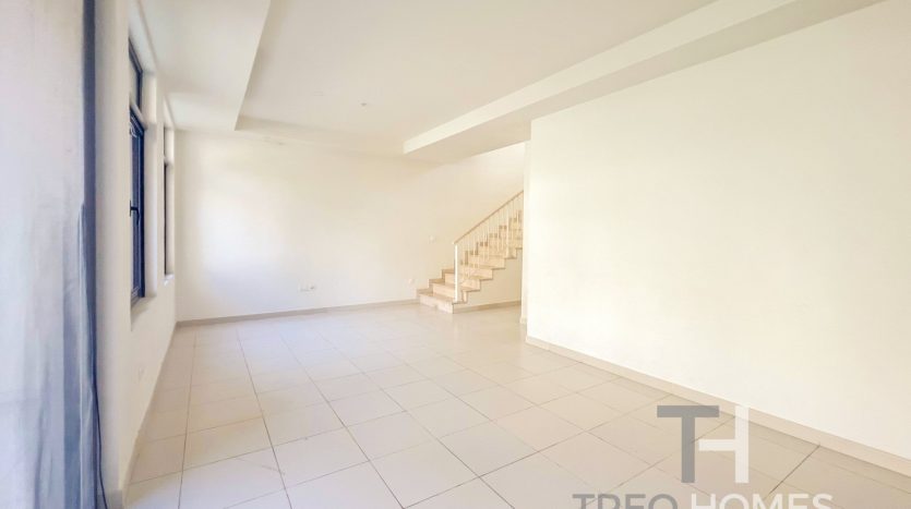 Townhouse on Rome, Dubai, 3 bedrooms, 226 m2 / per year