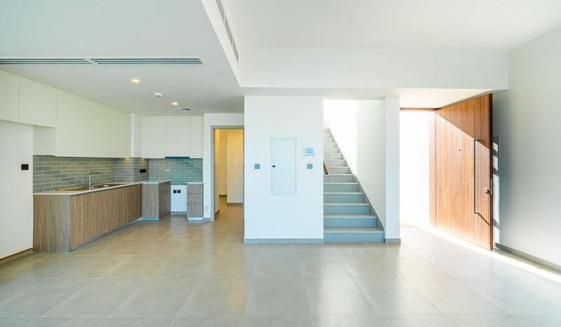 Townhouse on The Valley, Dubai, 3 bedrooms, 187.5 m2 / per year