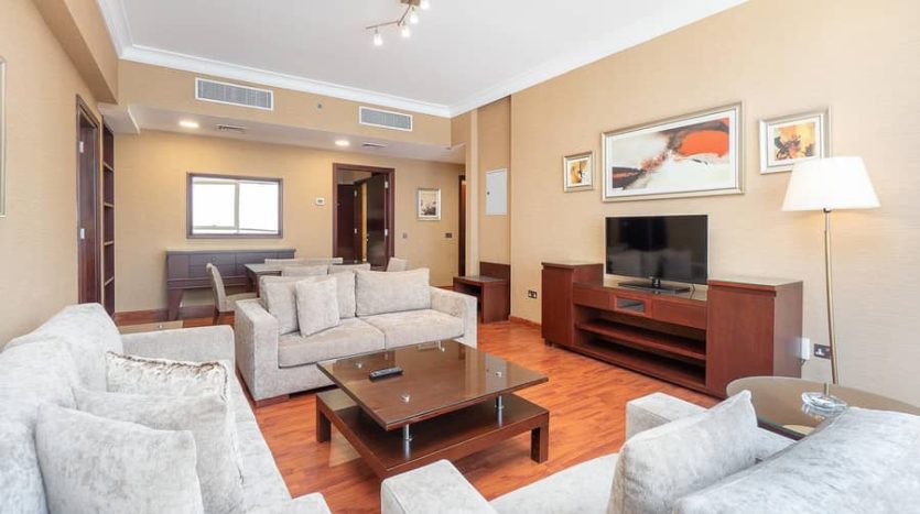 Apartment on Barsha Heights (Tecom), Dubai, 2 bedrooms, 111 m2 / per year