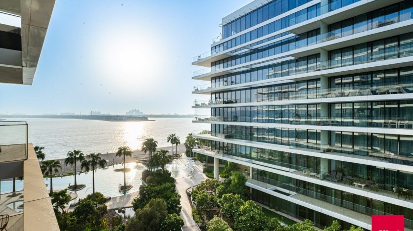 Apartment on Palm Jumeirah, Dubai, 2 bedrooms, 162.2 m2  | Foto 1