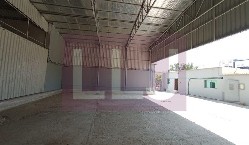 Склад в Mussafah, Абу-Даби, 157.9 м2 / в год