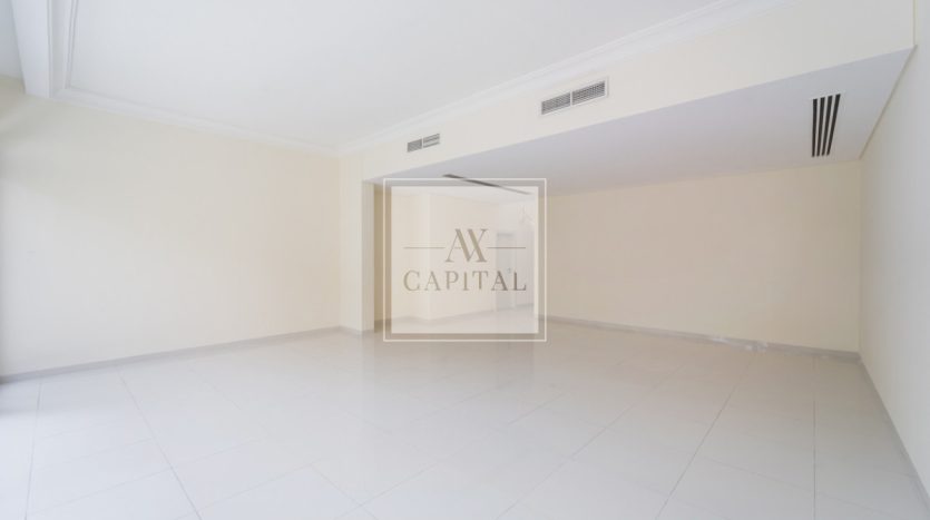 Вилла в DAMAC Hills (Akoya by DAMAC), Дубай, 3 спальни, 327 м2 / в год