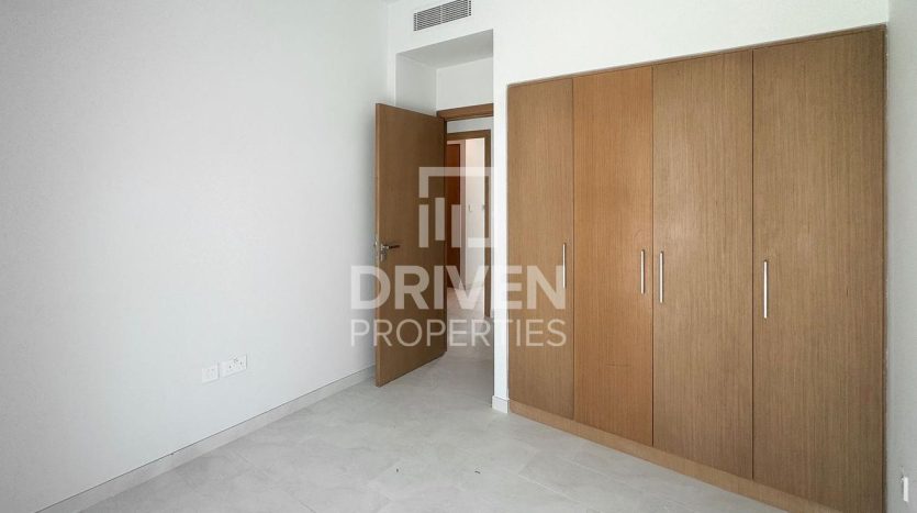 Таунхаус в Dubai Land, 3 спальни, 176 м2 / в год